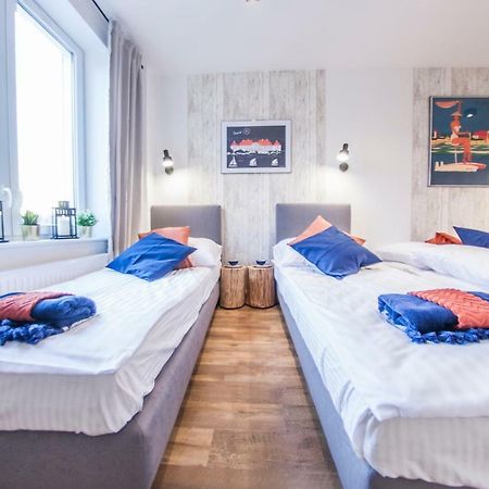 Family Luxury Comfort Old Town Apartament, 1-8, 2 Sypialnie I Salon, Parking W Cenie Gdansk Exterior photo